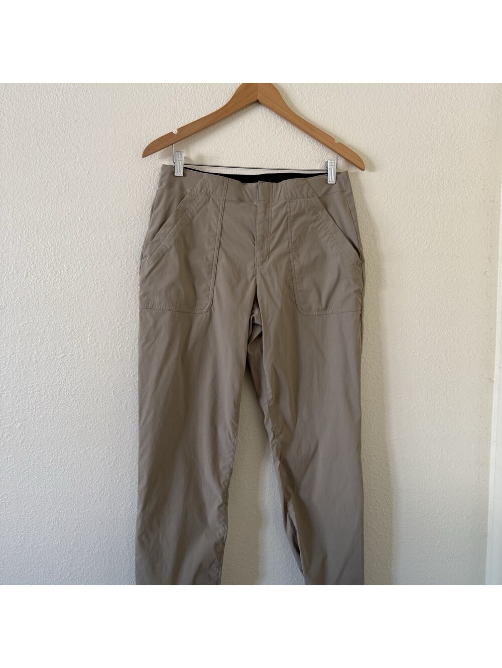 Eddie Bauer Women's Horizon Straight Ankle Pants Size 10 Stretch Khaki Tan